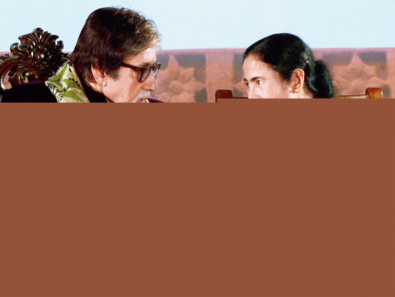 বচ্চনের গলাতেও অসহিষ্ণুতা বিরোধী সুর