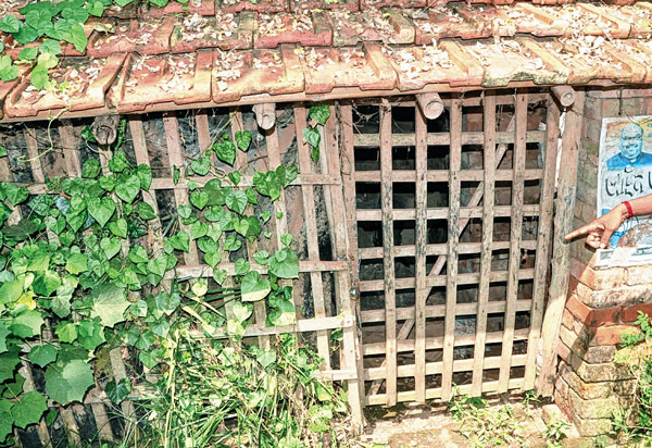 চোলাই কারবারে লাগাম কোথায়!