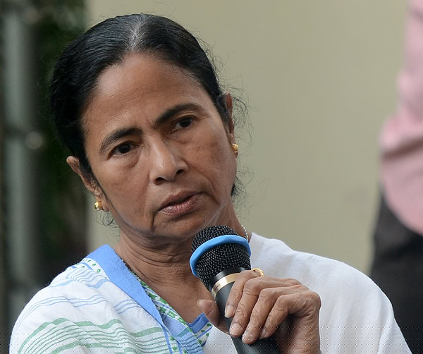 ছোট প্রতিশ্রুতিই রাখা হয়নি, অথচ বড় প্রতিশ্রুতি দিয়ে গেলেন অবলীলায়