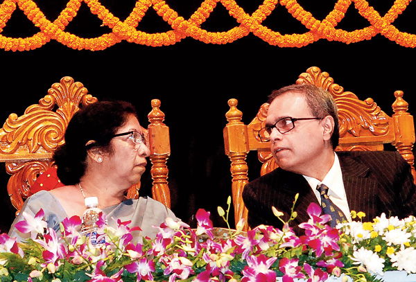 মিশ্র সাড়া প্রধান বিচারপতির