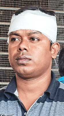 ট্রেনে কলেজ-ছাত্রদের মারে জখম ৫ শিক্ষক