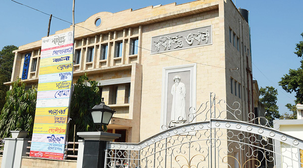 পরপর নাট্যোৎসব, ভাল নাটকের জন্য মুখিয়ে শহর