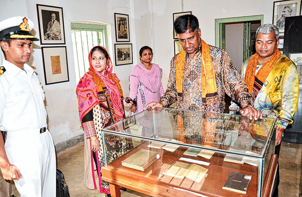 দু’দেশের সম্পর্কেই জোর দিলেন হাবিব