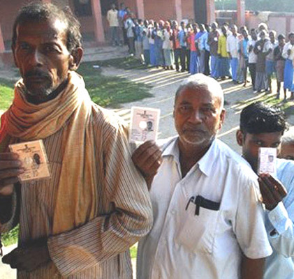 all are waiting for tight contest in Bihar polls