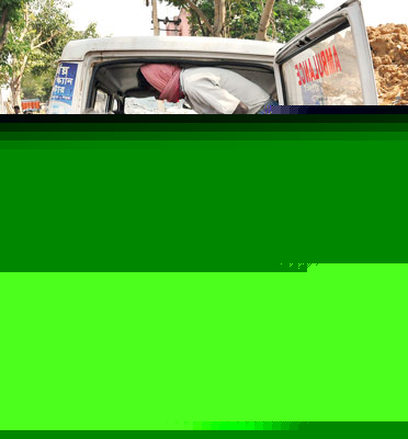 তিনদিনে হাতির বলি তিন