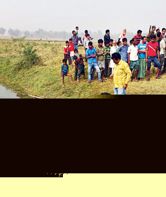 যুবকের দেহ উদ্ধার, ক্ষোভ