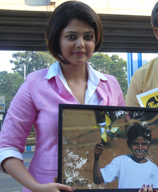 picture gallery of CRY rally dgtl