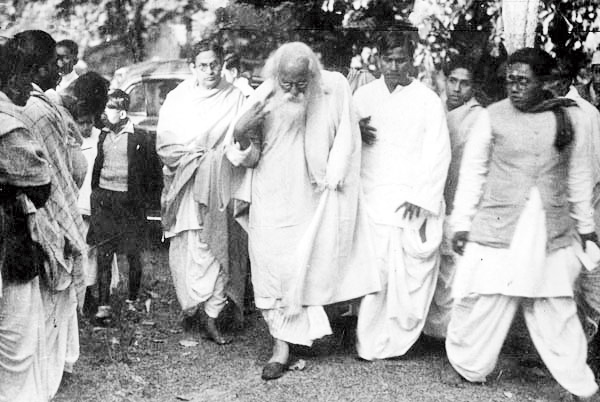 প্রথম পৌষমেলায় খরচ ১৭৩২ টাকা ১০ আনা