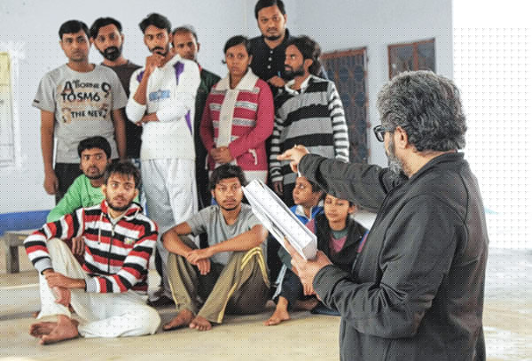 হাতেকলমে দেবেশ, খুশি শর্মিষ্ঠারা