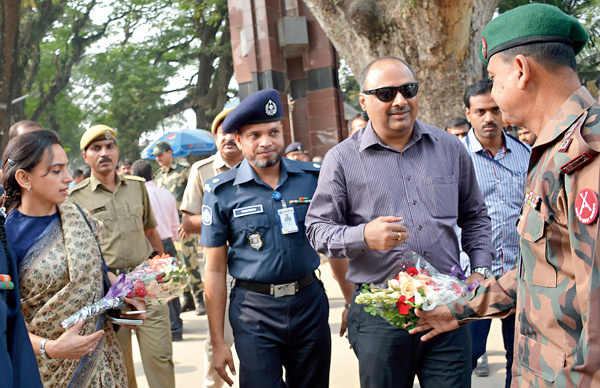 অপরাধ রুখতে বাড়বে যোগাযোগ
