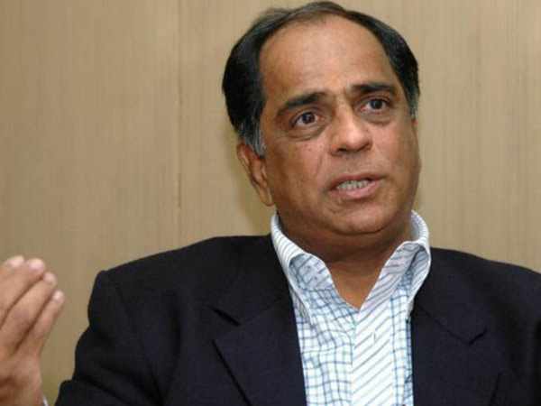 ‘sankskari', new hero for nihalni! dgtl 