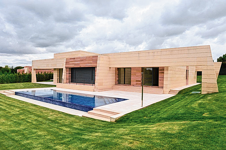 welcome to ronaldo's castle 