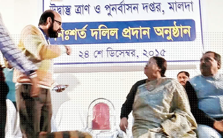 heated argument in public platform between TMC's Krishnendu Sabitri