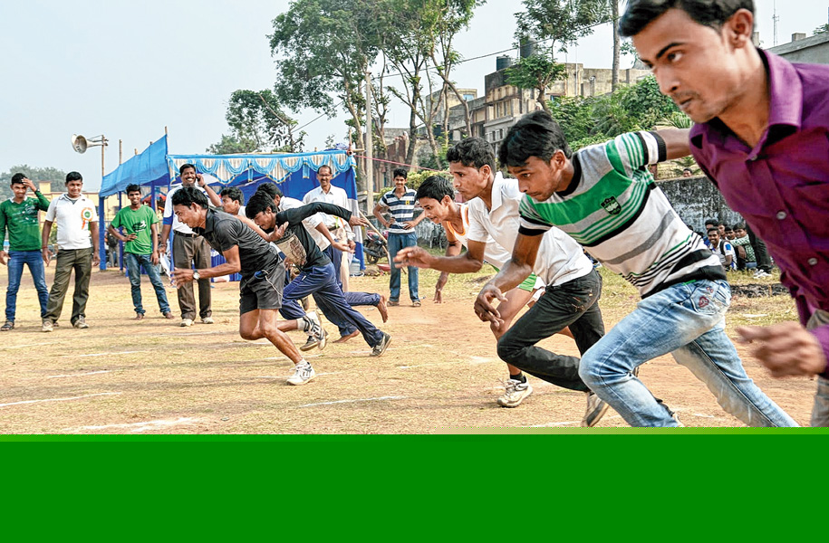 মেদিনীপুর কলেজে ক্রীড়া