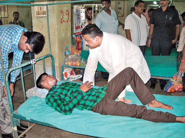 ইঞ্জিনিয়ারিং ছাত্রকে মারধরের অভিযোগ