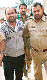 saradha director in jail, family in dire state