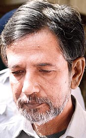 sudipta sen feared of looters 