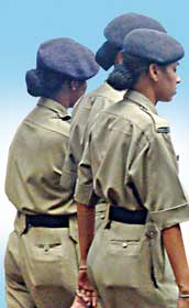 কর্মীর আকালে ফের মহিলা থানা কেন, প্রশ্ন পুলিশেই