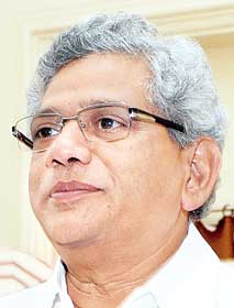 মোদীর খোঁচার জবাব ইয়েচুরির