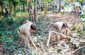 Angry people want justice over teen attacked in Gaighata