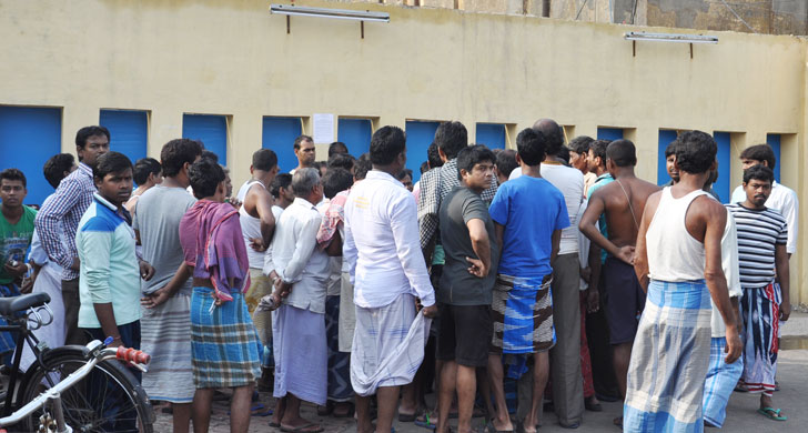 Bhadreswar jutemill shuts down makes uncertain future of 5 thousand worker