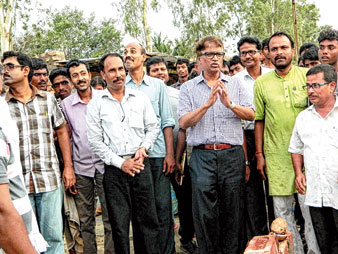 অনুষ্ঠানে সুদর্শন ঘোযদস্তিদার। —নিজস্ব চিত্র।