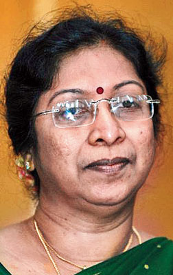 chief justice of highcourt criticises no industry friendly environment in the state