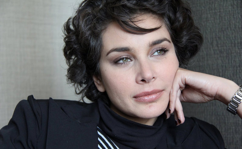 Lisa to act in a Bollywood horror movie