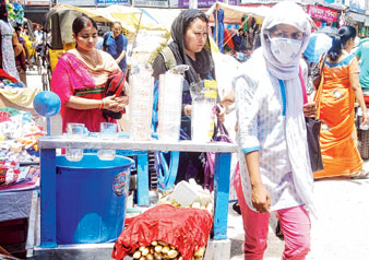 Heat wave running on North Bengal