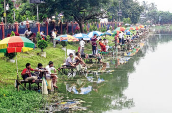 সাগরদিঘিতে বন্ধ মাছ ধরার প্রকল্প, সরকারি টাকা অপচয়ের অভিযোগ