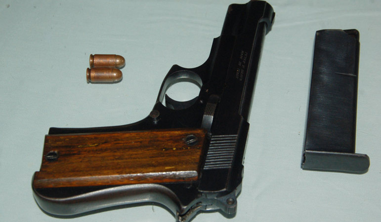 four arrested for allegedly involved in illegal arms factory at malda 