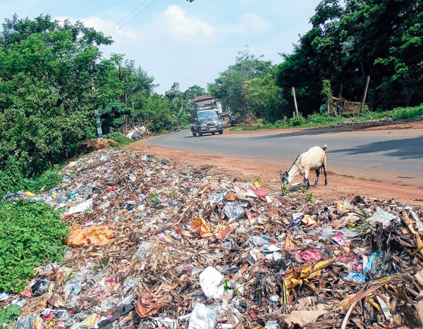 Agitation against municipal service