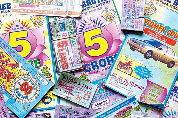 youth arrested for selling and fraud of fake lottery tickets
