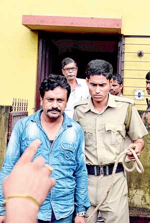 killer rehearsed the murder plot contractor bipul roychoudhur on the spot in front of police