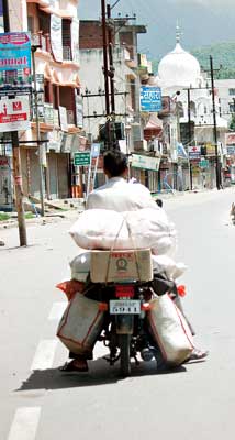 Jamshedpur tense after communal flare-up 