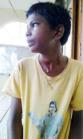 ঘরছাড়া ছেলে ঠাঁই পেল হোমে