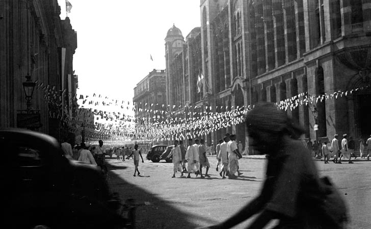 সেজেছে জনপথ।