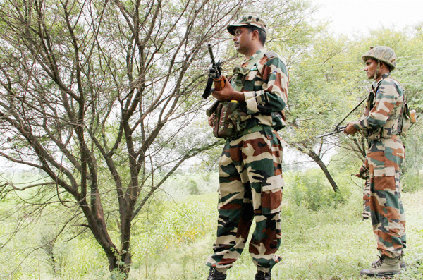 Six civilians killed in Pakistan shelling