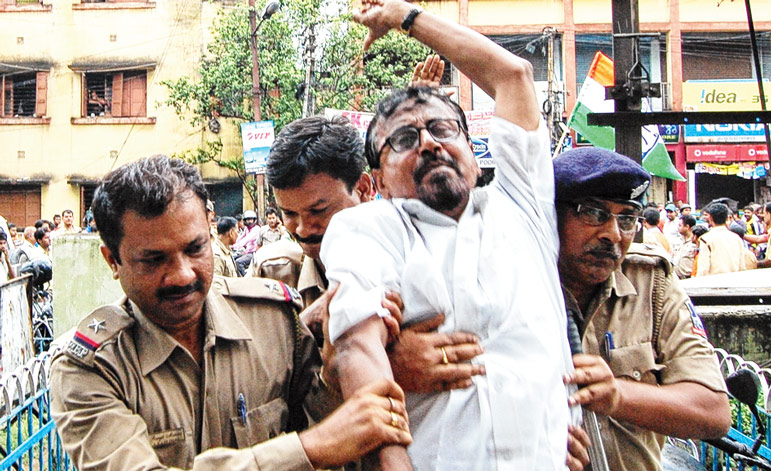 Congress strike hampered daily life at Asansol