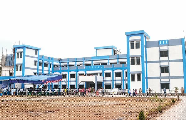 স্থায়ী ভবন পেল হিন্দি কলেজ