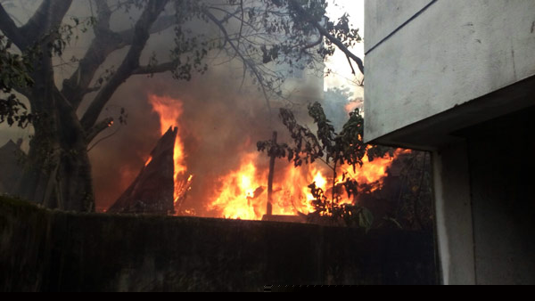 dual fire in the city spread panic