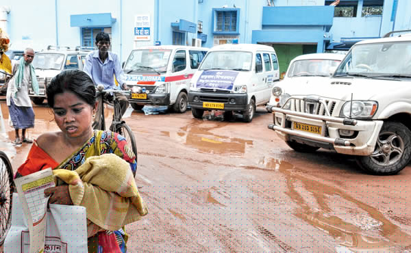 হঠাৎ ধর্মঘটে নিশ্চয় যান, রোগীদের দুর্ভোগ বিষ্ণুপুরে