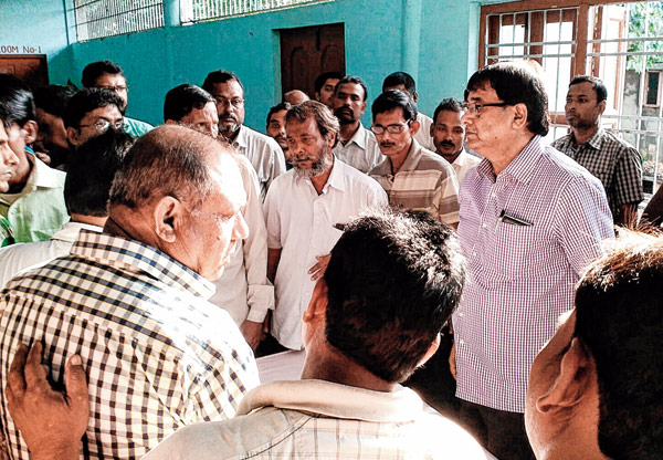 Vandalism at Udyan Guhas rally