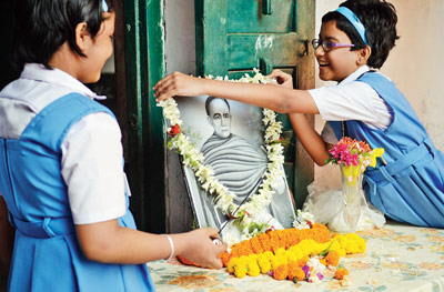 Birthday of Vidyasagar celebrants at Krishnanagar