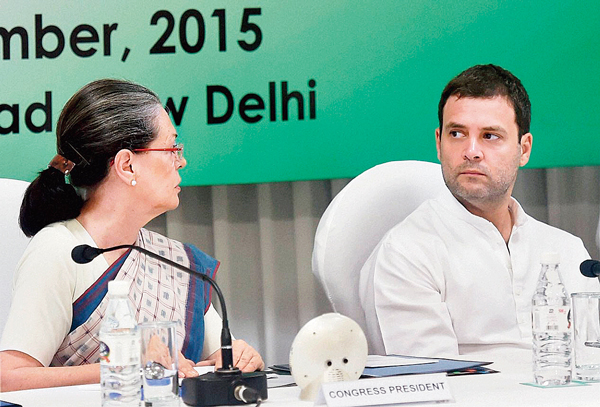 কংগ্রেস দ্বৈত শাসনে আরও একটা বছর