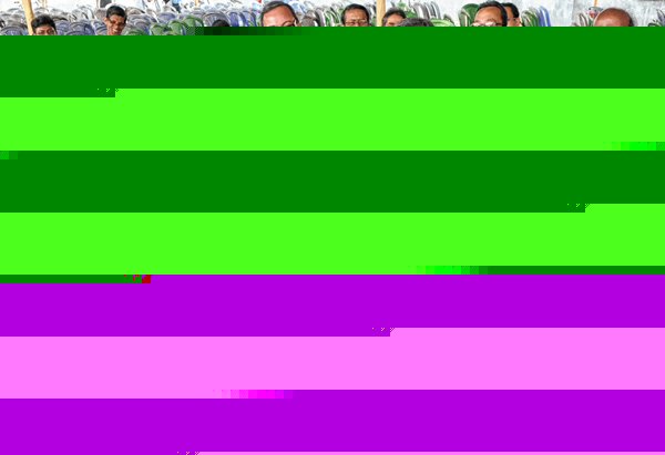 দোতারার সুরে মাতলেন প্রাক্তনীরা