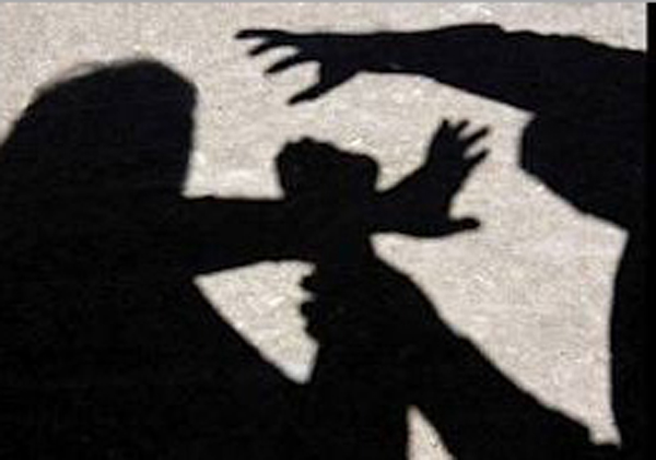 One arrested for smugling