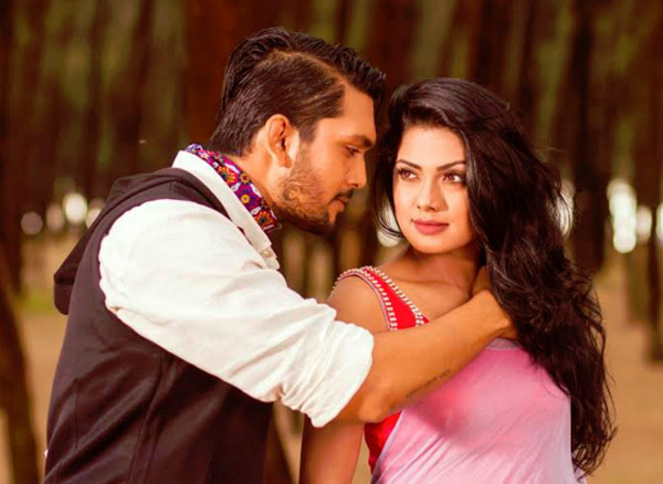 Ayna Bolna viral in youtube dgtl