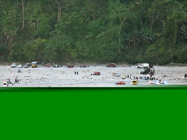 পুরনো স্পট ভাতে বাড়ে, দেখাল সেবক