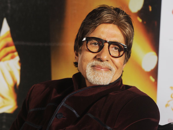 Amitabh Bachchan reaches 19 mn fan following on Twitter dgtl
